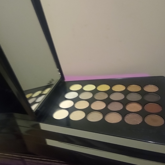 SEPHORA 130 COLOR PALETTE - Picture 5 of 11